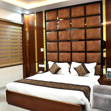 Fabhotel Roselle Inn Lucknow Exterior photo